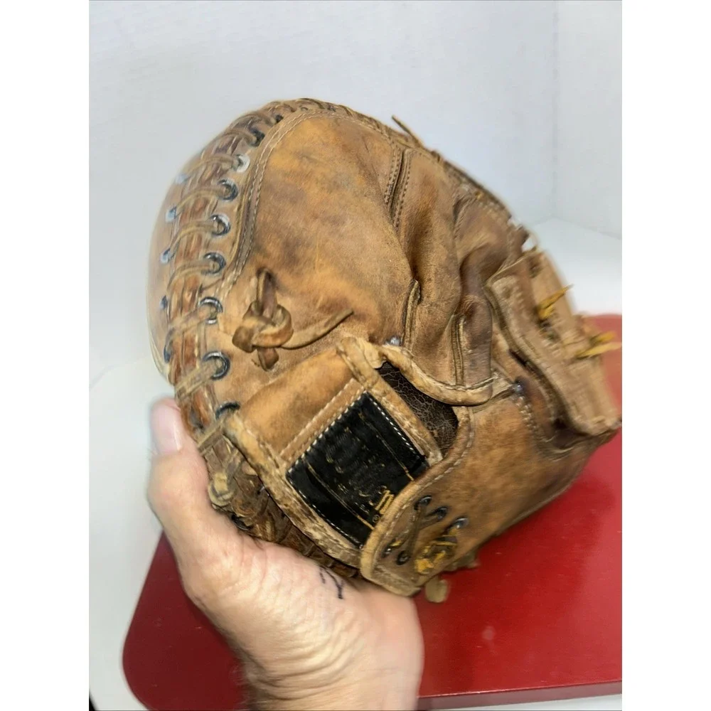Wilson A2546 John Orsino Catchers Mitt Glove RH Throw Pro Style Baseball Vintage